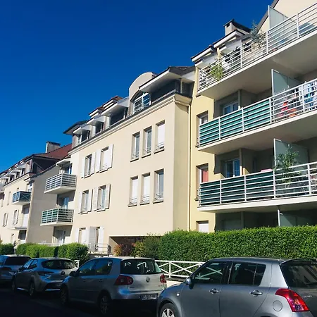 Apartament L De Monica Champs-Sur-Marne