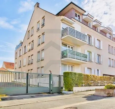 Apartment L De Monica *